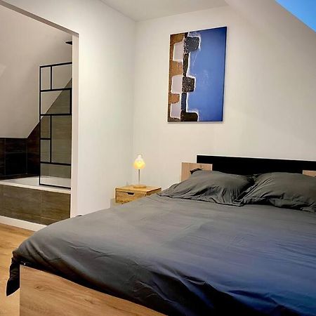 Appartement Renove Proche Gare 坎佩尔 外观 照片