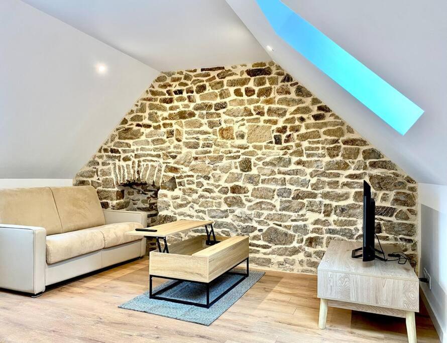 Appartement Renove Proche Gare 坎佩尔 外观 照片